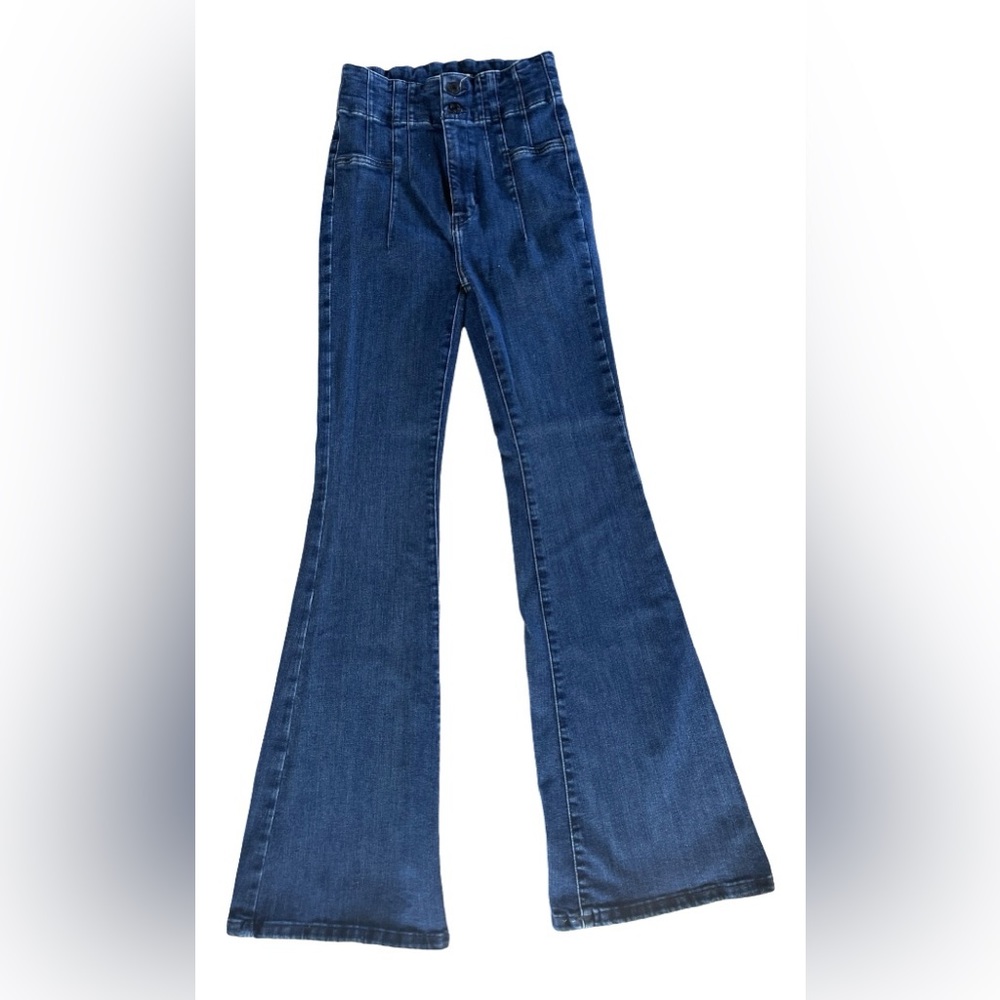 Free people we the free flare jeans size 27